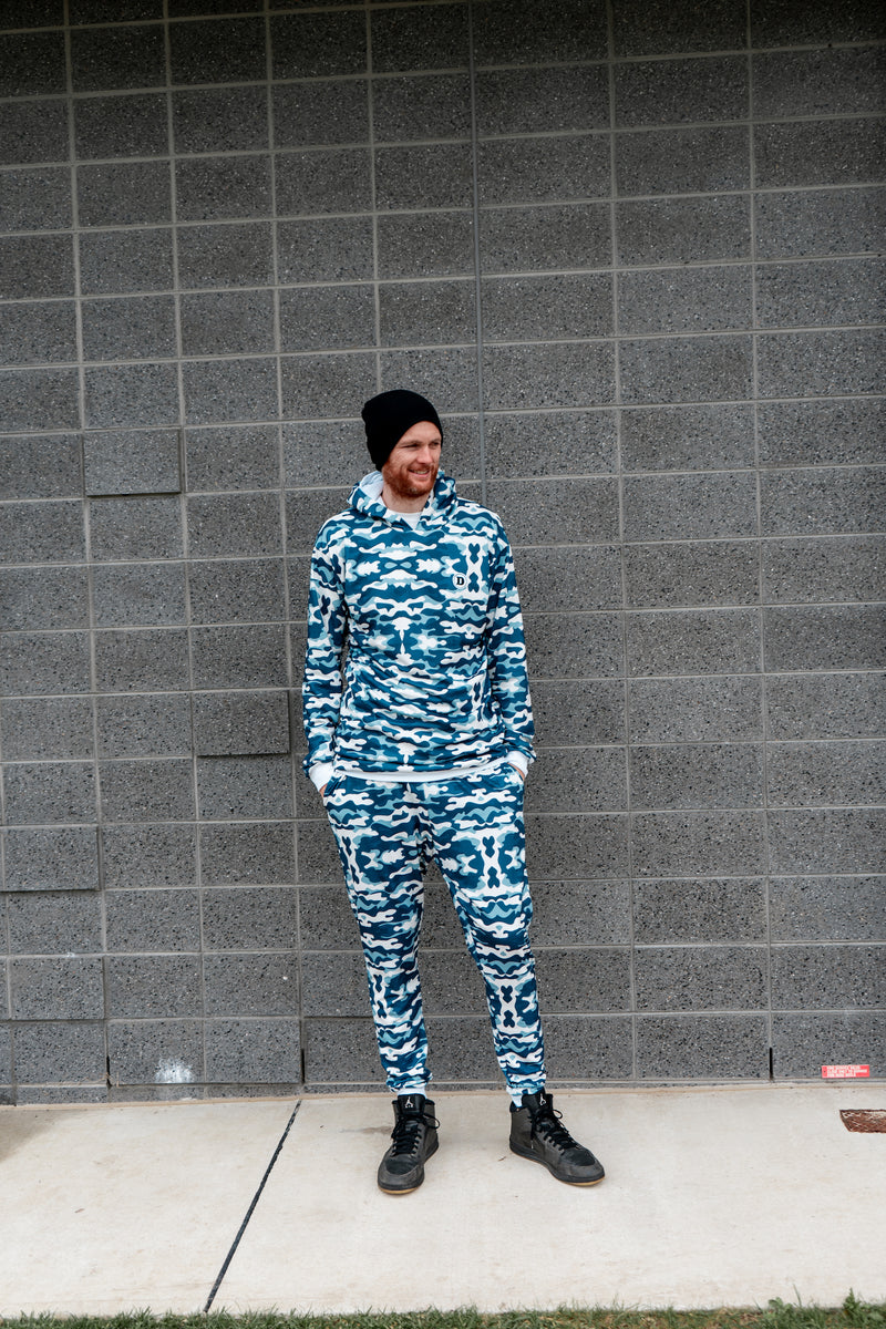 Nike blue camo outlet tracksuit